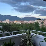 Elin\'S View Stylish Central Apartment With Panoramic Terrace